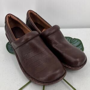 b.o.c. Born Chocolate Brown Croc Embossed Animal Print Peggy Faux Wood Clog Shoe
